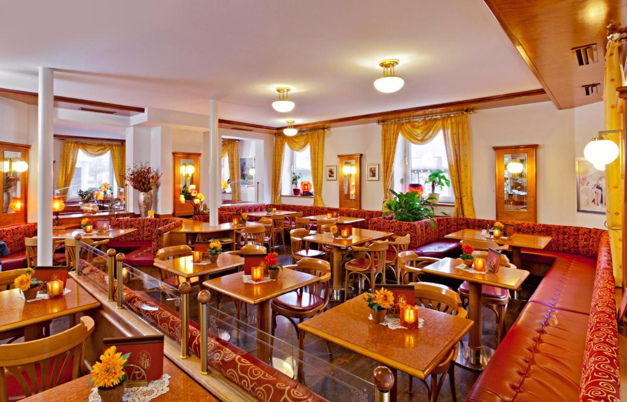 Hotel Greinwald Марктобердорф Экстерьер фото